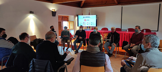 RECAMDER y los Grupos de Acción Local ciudadrealeños analizan cómo mejorar resultados en el medio rural