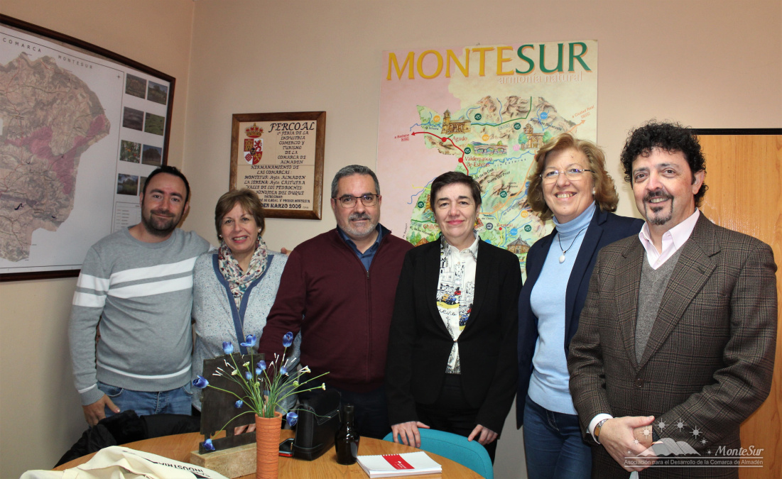 El Gobierno Regional visita las empresas beneficiarias de las ayudas LEADER en la Comarca de Almadén