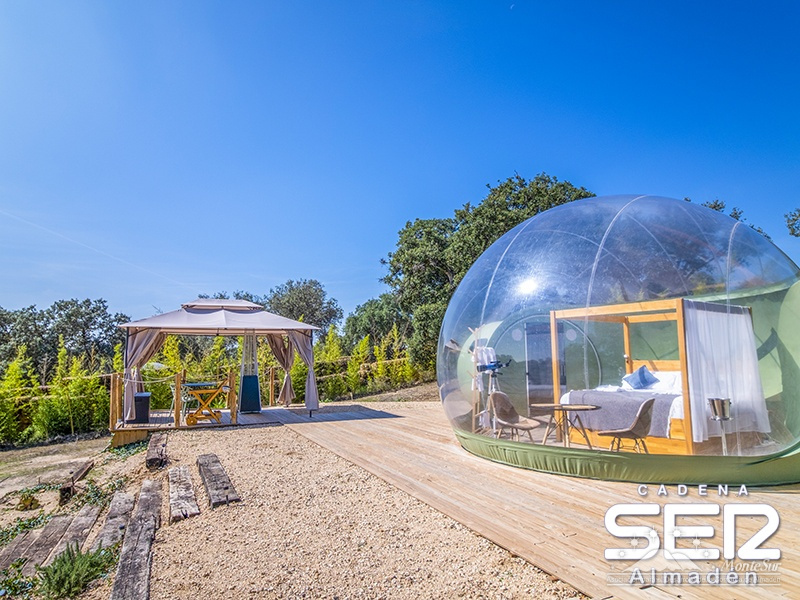 La Hora de Montesur: Bubbles Sky, habitaciones burbuja en la Ribera de Gargantiel