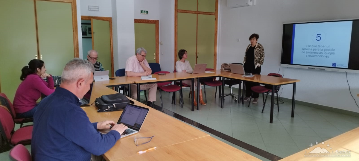 Las empresas y entidades con el sello 'Compromiso de Calidad Turística' de la comarca de Almadén continúan su formación para mejorar como destino turístico